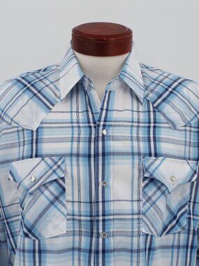 Ely Cattleman Long Sleeve Front Button Shirt.